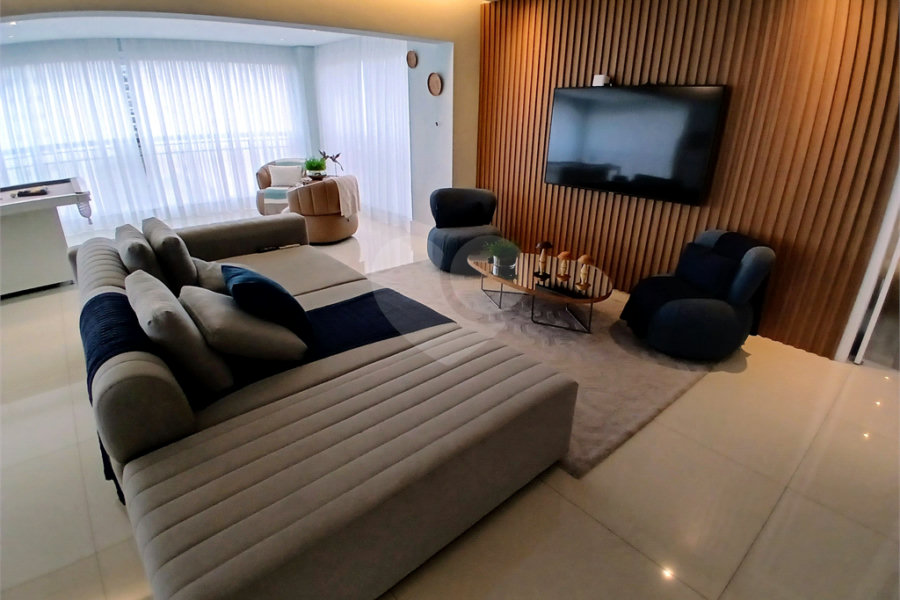Apartamento à venda ou para alugar com 4 suítes em Santa Teresinha, São Paulo, SP