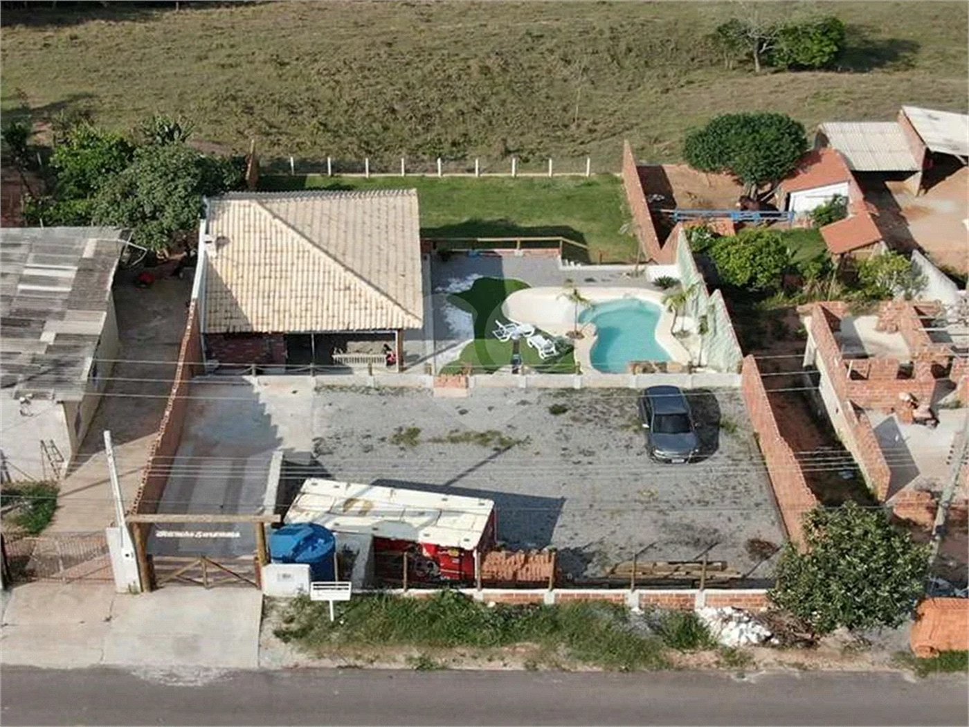 Chácara à venda com 1 suíte em Rio Acima, Jundiaí, SP