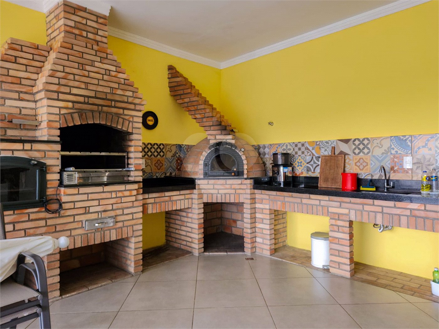 Casa à venda com 5 quartos, sendo 4 suítes, em Jardim Nova Esperança, Jacareí, SP