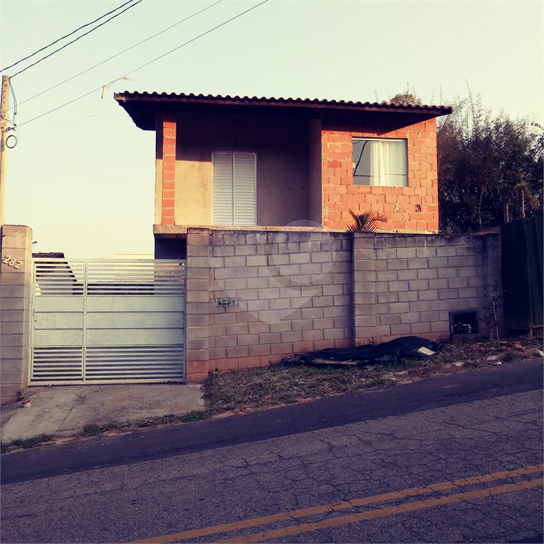 Casa à venda com 2 quartos em Santa Claudina, Vinhedo, SP