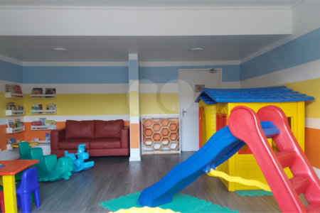 Apartamento à venda com 3 quartos, sendo 1 suíte,  em Vila Parque Jabaquara, São Paulo, SP