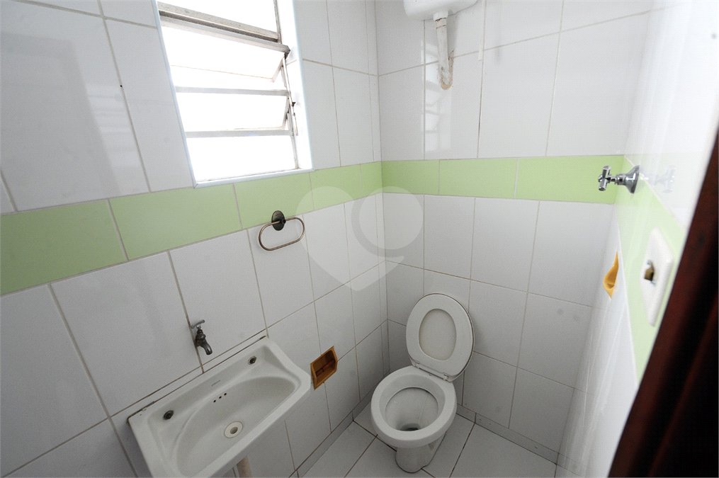 Casa Térrea para alugar com 4 quartos, sendo 1 suíte, em Vila Mariana, São Paulo, SP