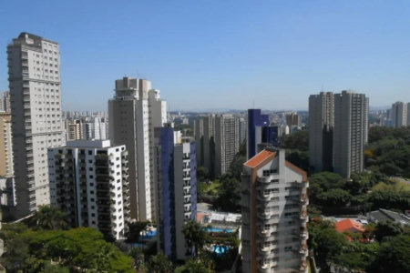 Apartamento à venda com 4 suítes em Vila Suzana, São Paulo, SP