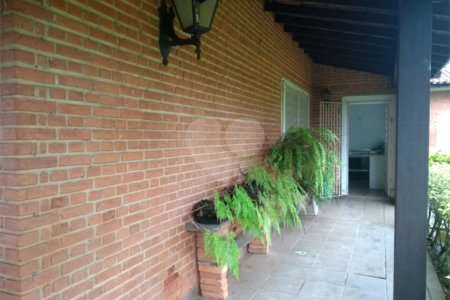 Sítio à venda com 5 suítes no Centro, Araçoiaba da Serra, SP