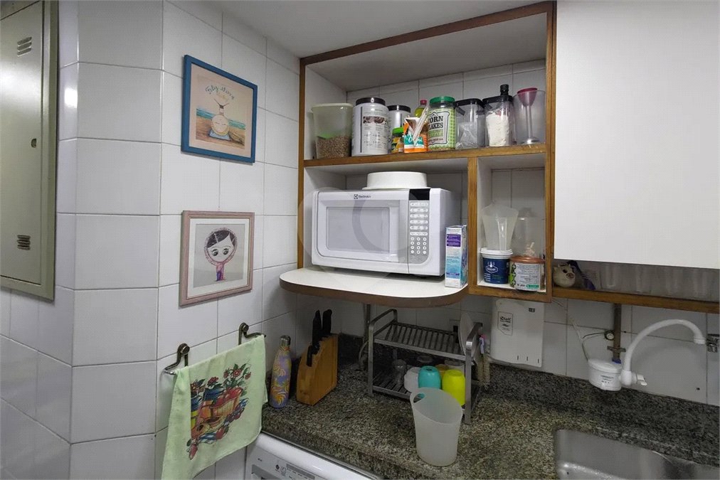 Apartamento à venda com 3 quartos, sendo 1 suíte, em Copacabana, Rio de Janeiro, RJ