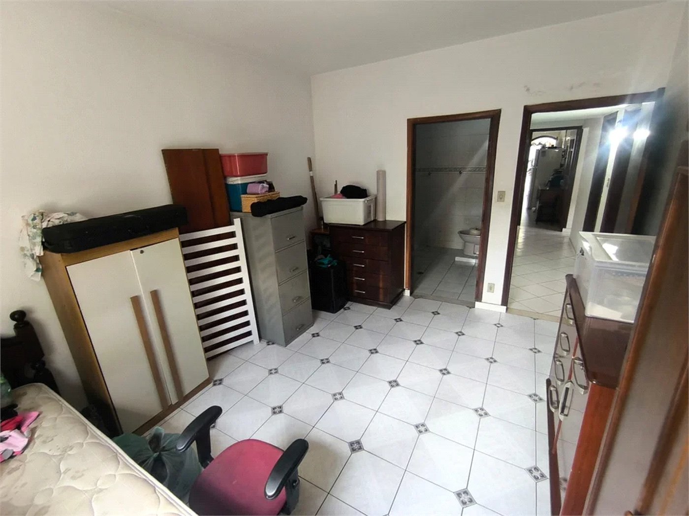 Casa à venda com 5 quartos, sendo 2 suítes, em Jardim Umarizal, São Paulo, SP