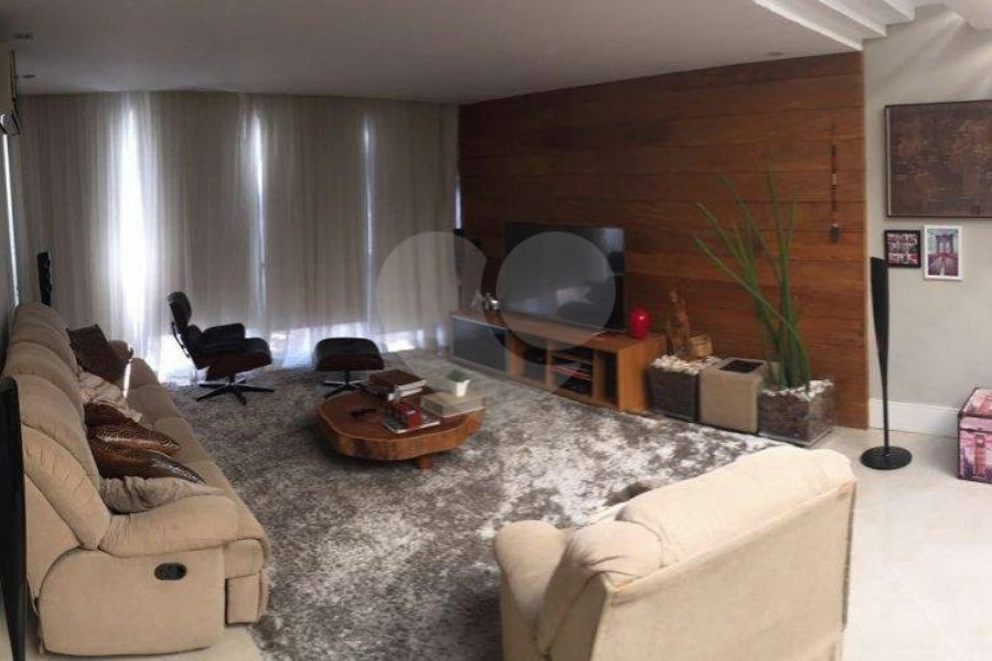 Sobrado à venda com 3 suítes em Freguesia do Ó, São Paulo, SP