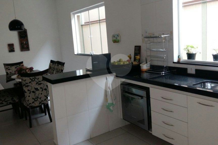 Sobrado à venda com 3 quartos, sendo 1 suíte,  em Pirituba, São Paulo, SP
