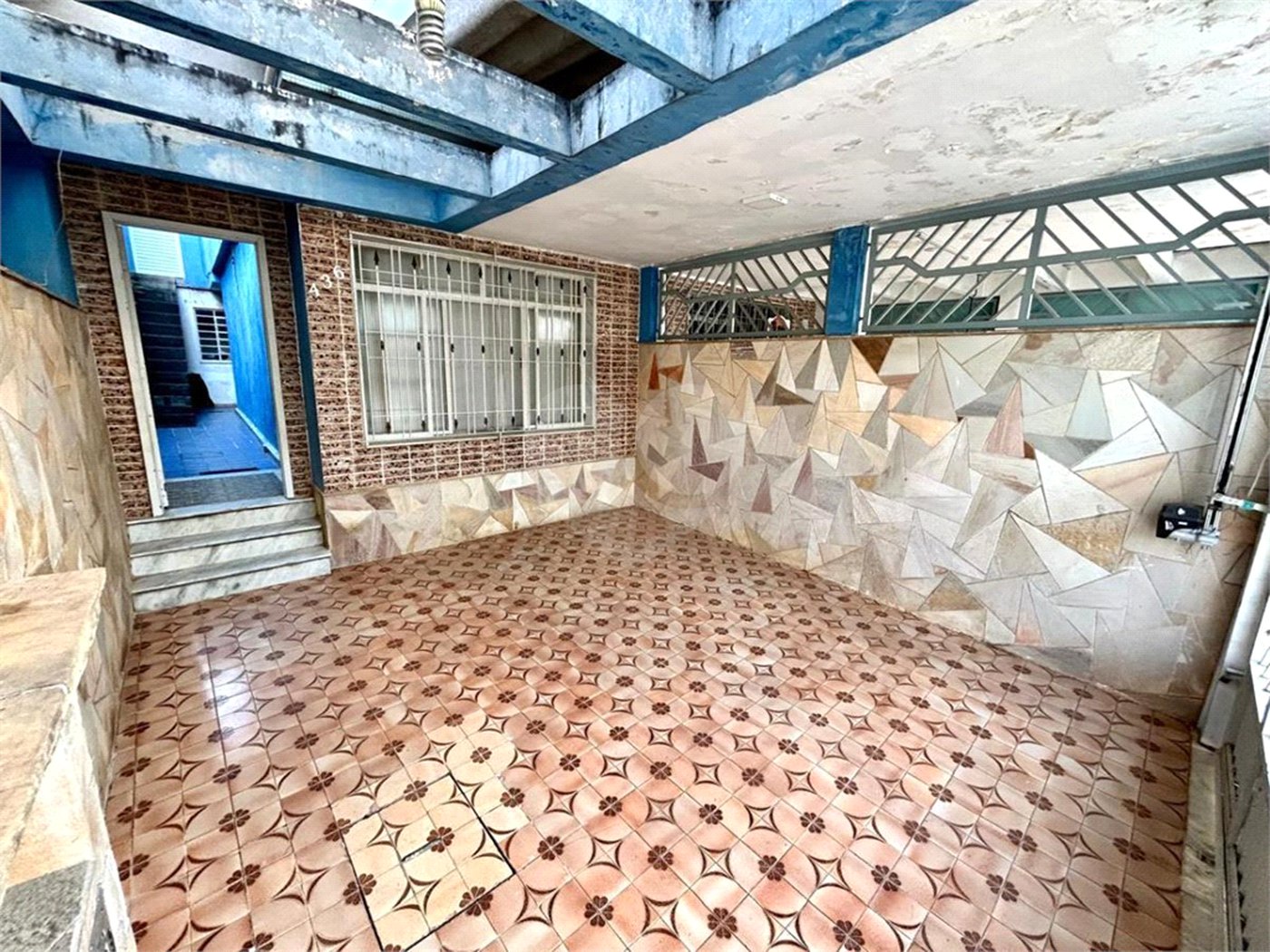 Casa à venda com 2 quartos em Vila Carrão, São Paulo, SP