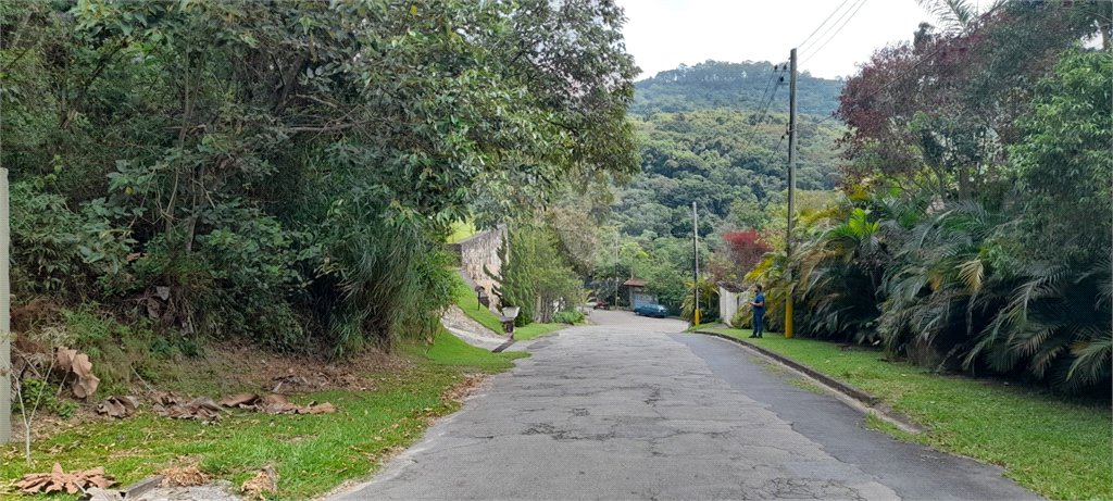 Terreno à venda no condomínio Alpes da Cantareira, Mairiporã - SP
