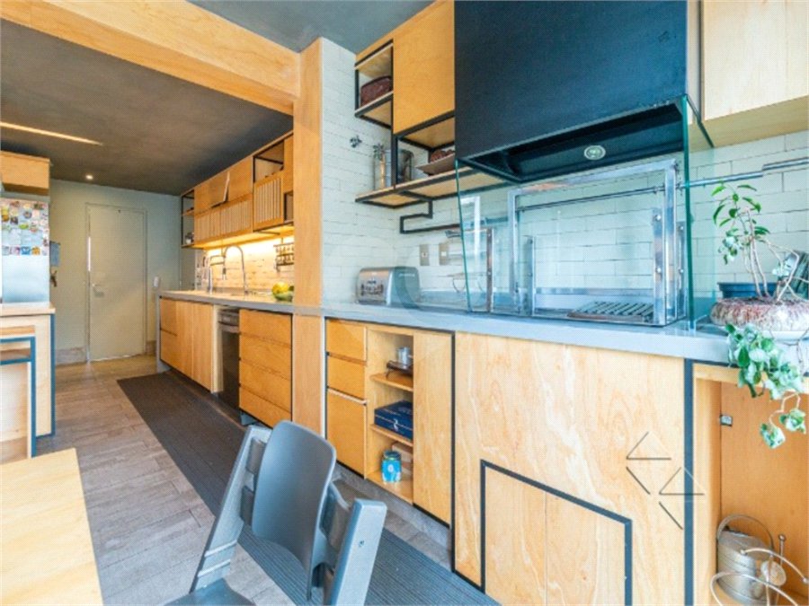 Apartamento à venda com 3 quartos, sendo 2 suítes,  em Perdizes, São Paulo, SP