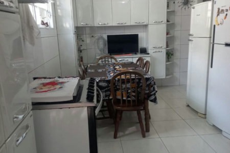 Casa com 3 dormitórios à venda, 110 m² por R$ 590.000,00 - Jardim Paraíso - São Vicente/SP