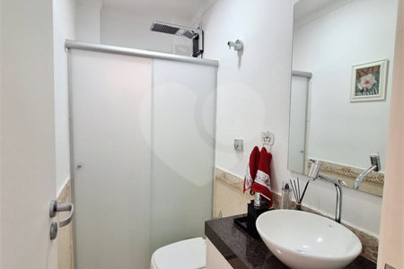 Casa à venda com 3 suítes no condomínio Residencial Villa Di Treviso, Vinhedo - SP