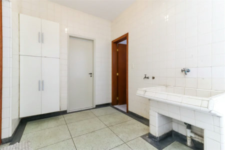 Casa à venda com 3 quartos, sendo 1 suíte, em Brooklin Paulista, São Paulo, SP