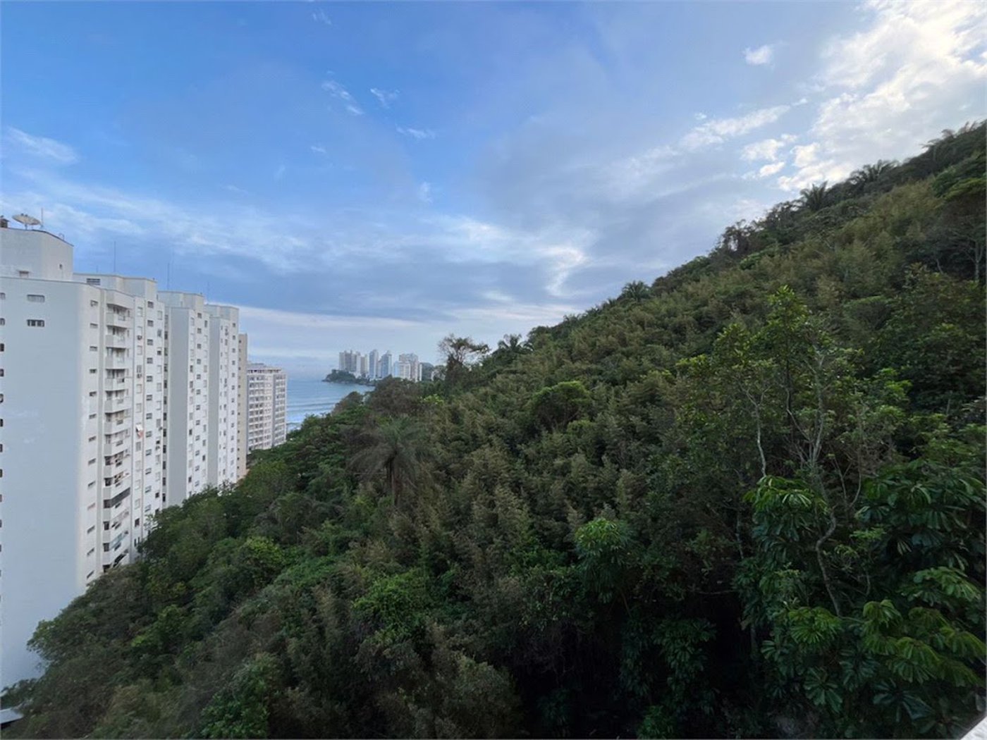 Apartamento Residencial à venda, Barra Funda, Guarujá - AP0311.
