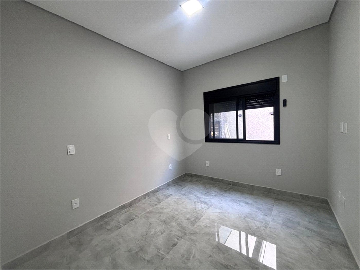 Casa à venda com 3 suítes no condomínio Villagio Wanel, Sorocaba - SP