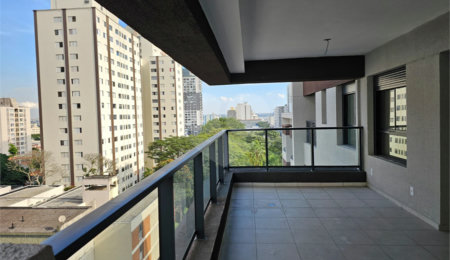 Apartamento à venda com 2 quartos, sendo 1 suíte, em Santo Amaro, São Paulo, SP