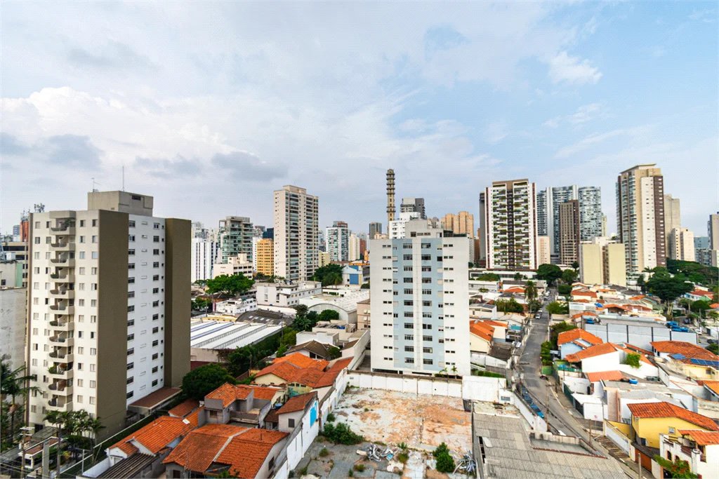 Apartamento à venda com 3 suítes em Jardim das Acácias, São Paulo, SP