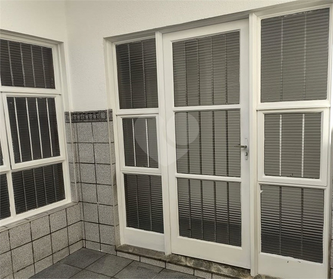 Sobrado à venda com 2 quartos, sendo 1 suíte, em Parque das Rosas, Itu, SP