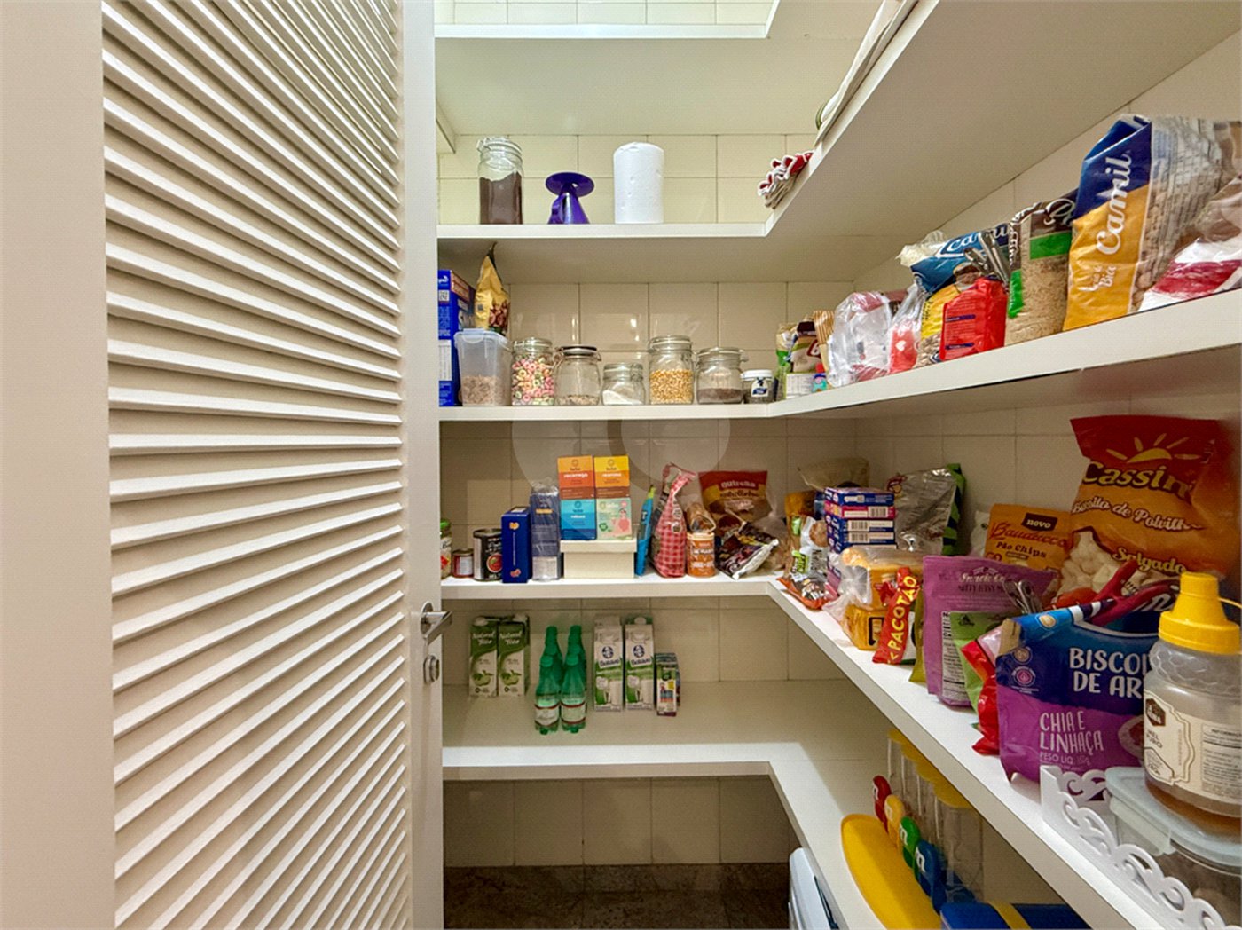Apartamento à venda com 3 suítes em Campo Belo, São Paulo, SP