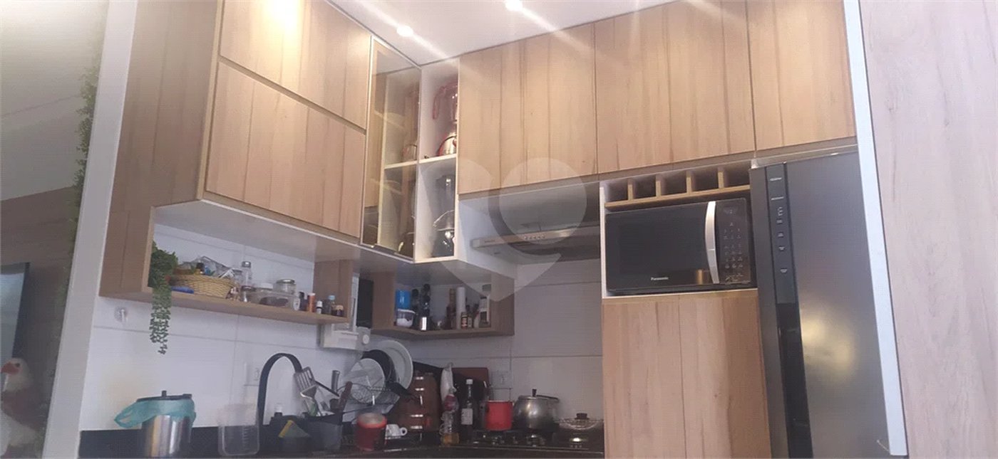 Casa à venda com 2 suítes no condomínio Residencial Veneza, São Paulo - SP