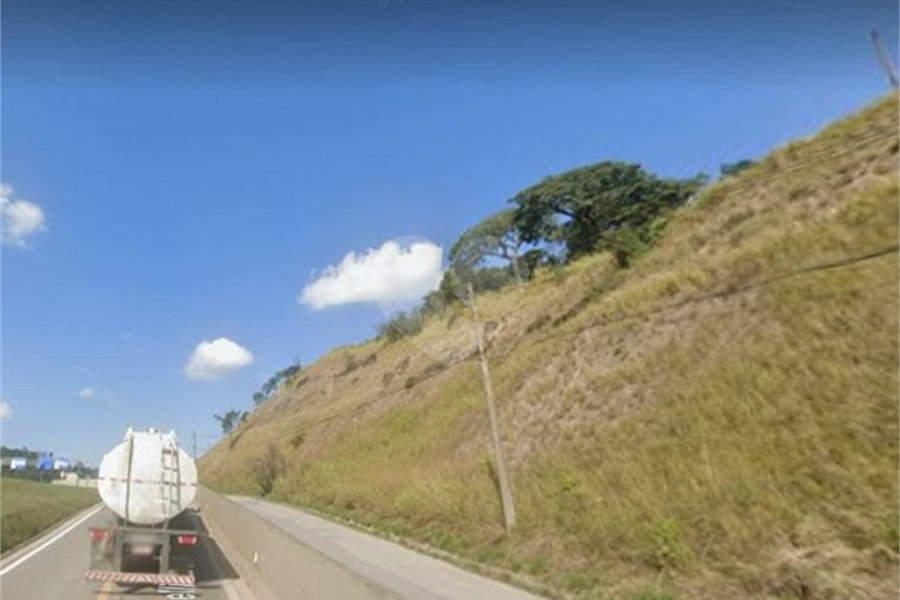 Terreno à venda em Calcárea, Caieiras, SP
