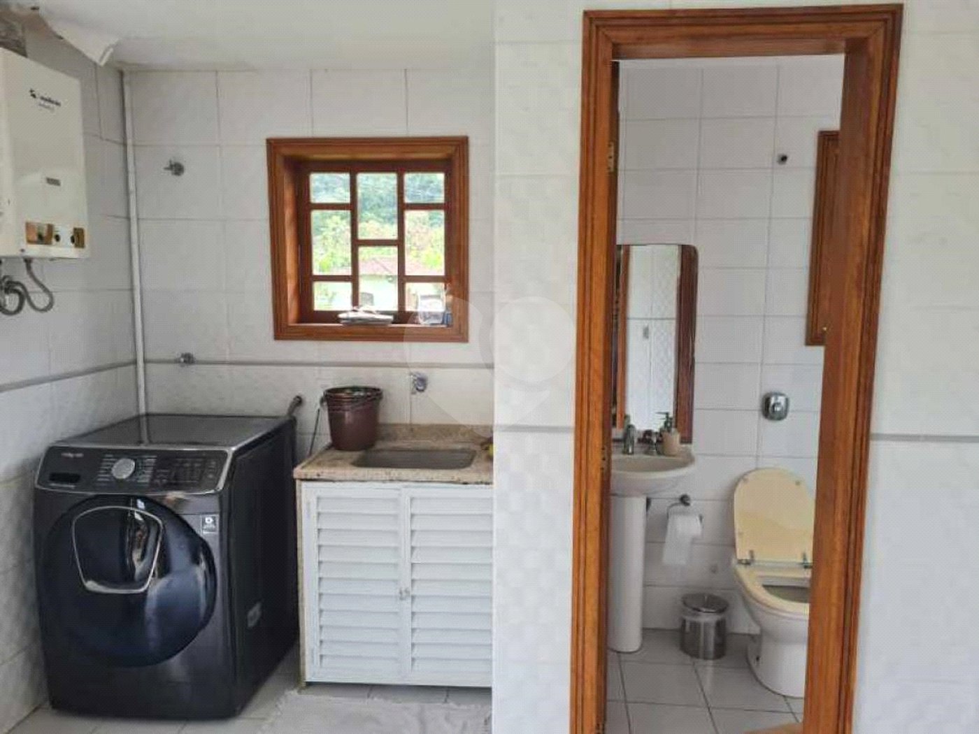 Casa à venda com 4 quartos, sendo 6 suítes, em Campo Grande, Rio de Janeiro, RJ