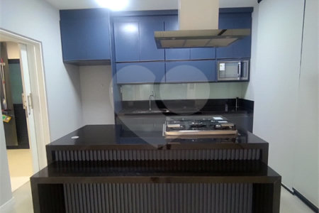 Casa à venda com 3 suítes no condomínio La Reserva Residencial, Atibaia - SP