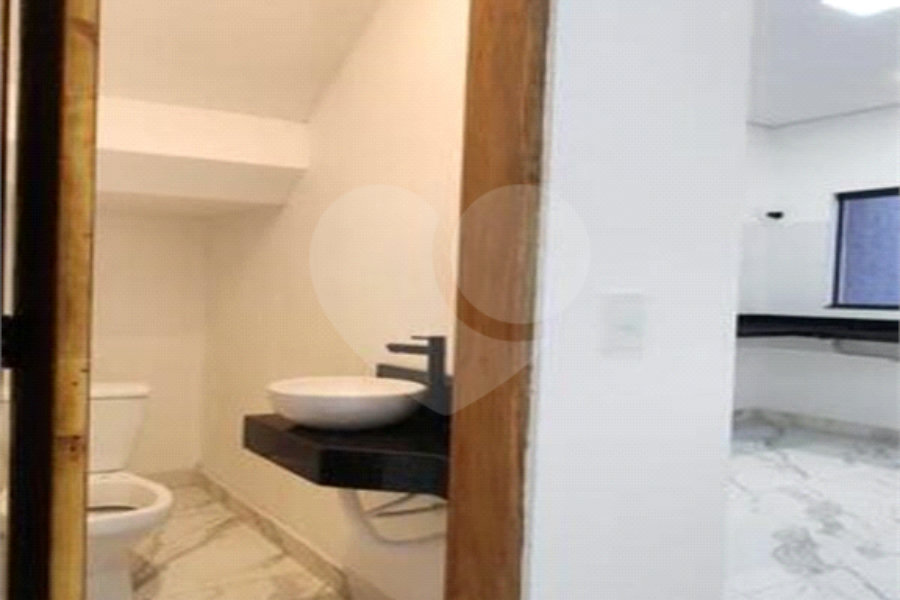 Casa à venda com 1 quarto, sendo 2 suítes,  no condomínio Residencial Oliveira, São Paulo - SP