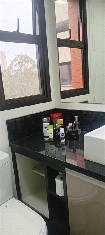 Apartamento à venda com 3 quartos, sendo 1 suíte,  em Vila Andrade, São Paulo, SP