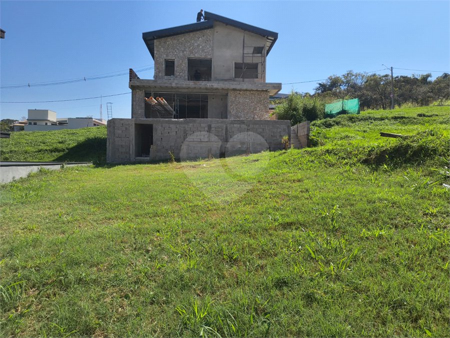 Terreno à venda no condomínio Bougainville, Sorocaba - SP