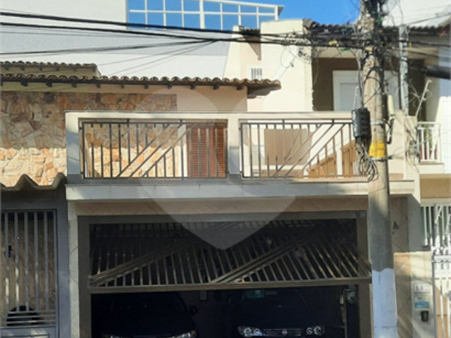 Sobrado à venda ou para alugar com 3 quartos, sendo 1 suíte,  em Água Fria, São Paulo, SP