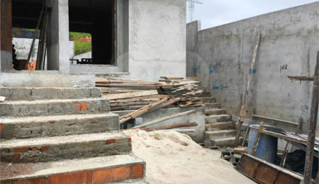 Casa à venda com 3 quartos, sendo 1 suíte,  no condomínio Loteamento Parque Residencial Serras de Atibaia Ii, Atibaia - SP