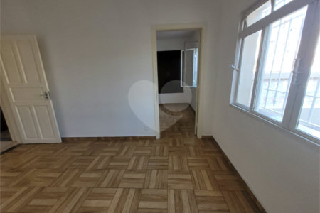 Casa à venda com 3 quartos em Parque da Lapa, São Paulo, SP