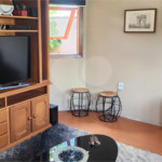 Casa à venda com 4 quartos, sendo 2 suítes, no condomínio Delle Stelle, Louveira - SP