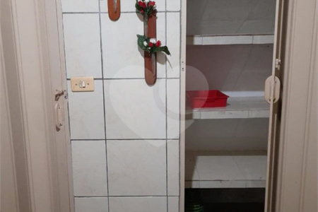 Sítio à venda com 4 quartos no Centro, Nazaré Paulista, SP
