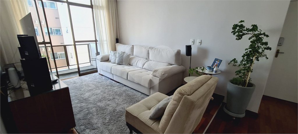 Apartamento à venda com 3 quartos, sendo 2 suítes, em Vila Monte Alegre, São Paulo, SP