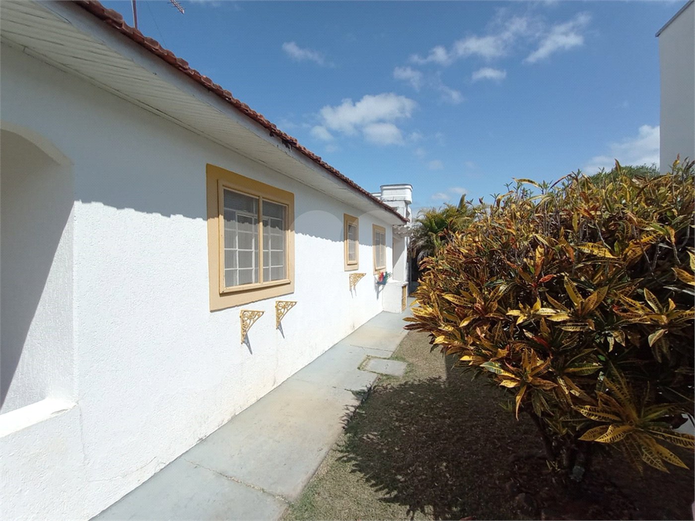 Casa à venda com 2 quartos em Vila Messias, Alambari, SP