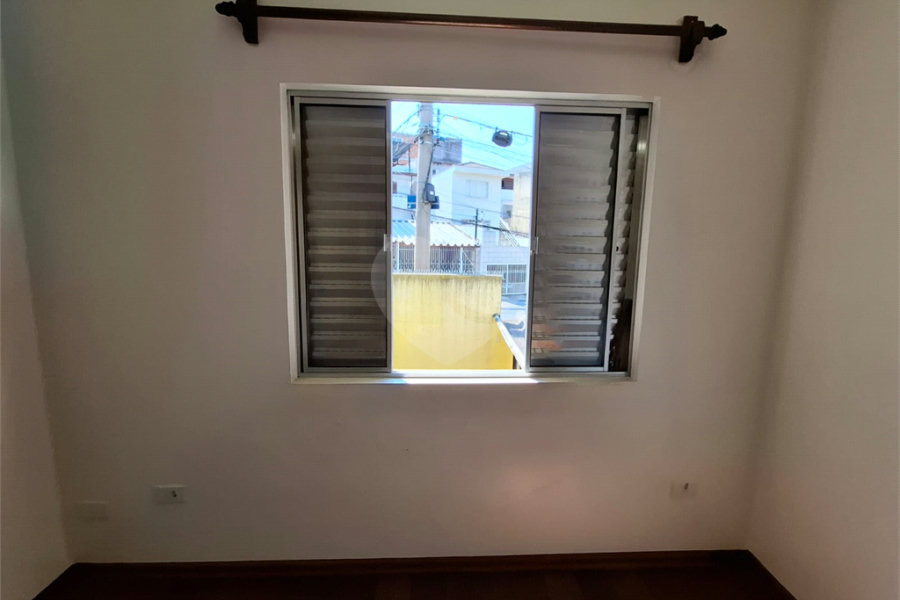 Sobrado à venda com 3 quartos no Brasilândia, São Paulo, SP