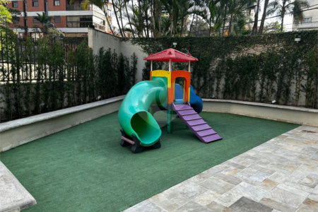 Apartamento à venda com 3 quartos, sendo 1 suíte,  em Vila Andrade, São Paulo, SP