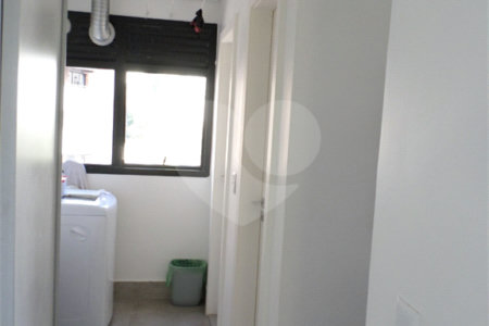 Apartamento à venda com 4 quartos, sendo 2 suítes, em Jardim Londrina, São Paulo, SP