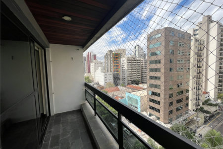 Apartamento à venda ou para alugar com 2 quartos, sendo 1 suíte,  em Itaim Bibi, São Paulo, SP
