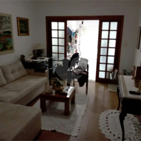 Sobrado à venda com 3 quartos em Jardim Trussardi, São Paulo, SP