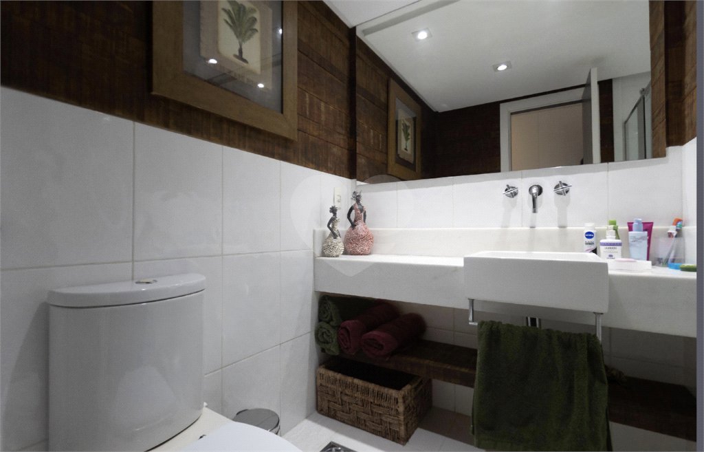 Cobertura à venda com 3 quartos, sendo 2 suítes, em Tijuca, Rio de Janeiro, RJ
