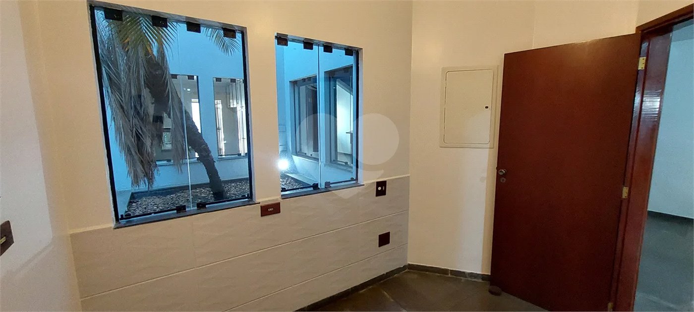 SOBRADO COM DESIGN EXCLUSIVO E LAZER COMPLETO 3 DORMITÓRIOS SENDO 1 SUÍTE