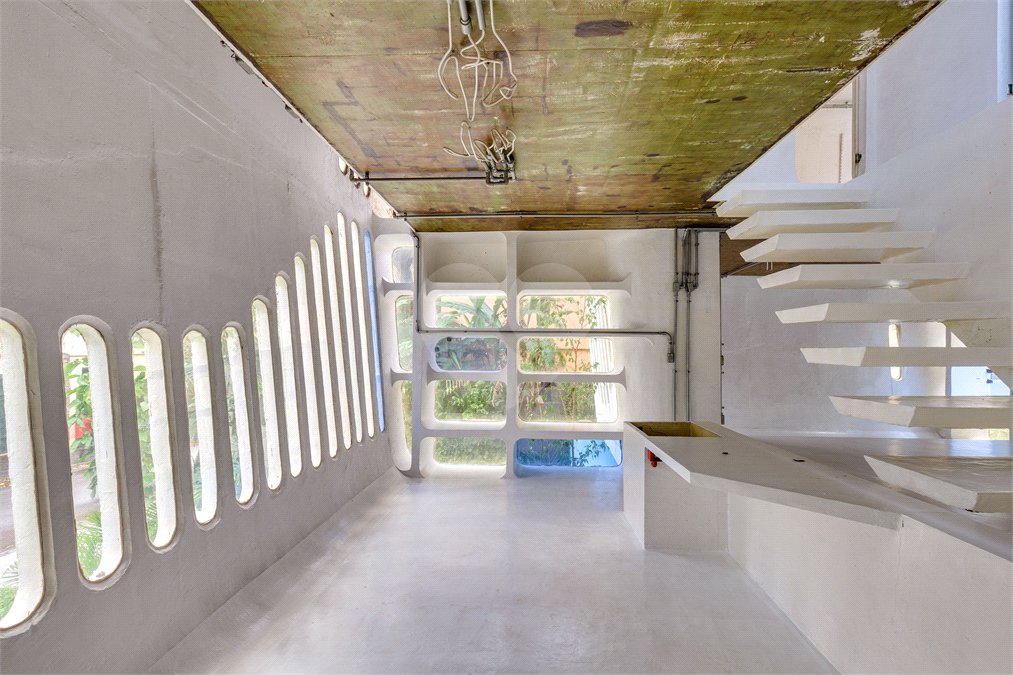 Casa de Vila à venda ou para alugar com 4 quartos, sendo 1 suíte, em Granja Julieta, São Paulo, SP