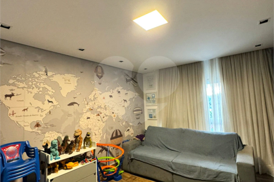 Sobrado à venda com 3 quartos, sendo 2 suítes, em Tremembé, São Paulo, SP