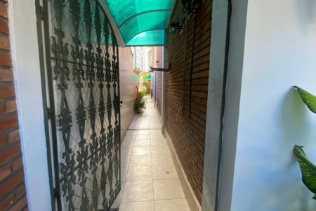 Casa com 4 dormitórios à venda, 380 m² por R$ 2.400.000,00 - Embaré - Santos/SP