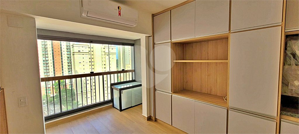 Apartamento à venda com 1 quarto em Brooklin Paulista, São Paulo, SP