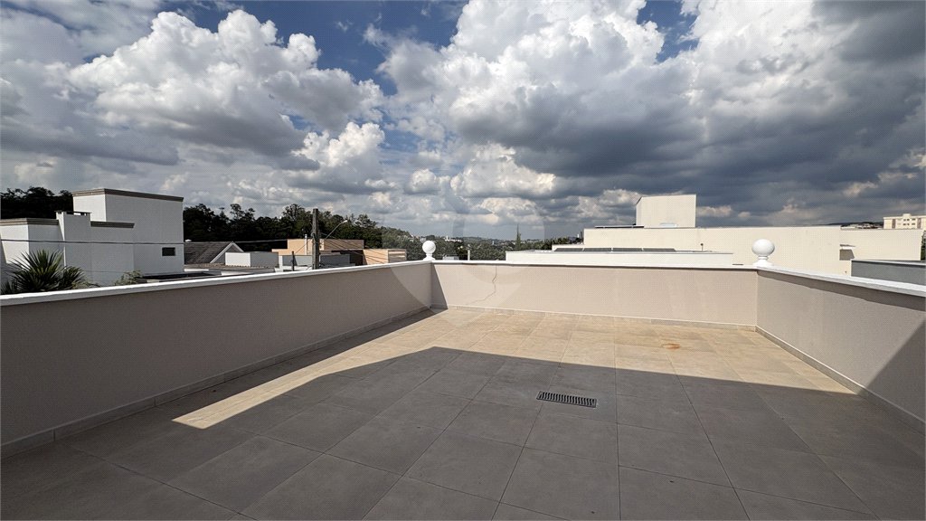 Casa à venda com 3 suítes no condomínio Belvedere II, Votorantim - SP